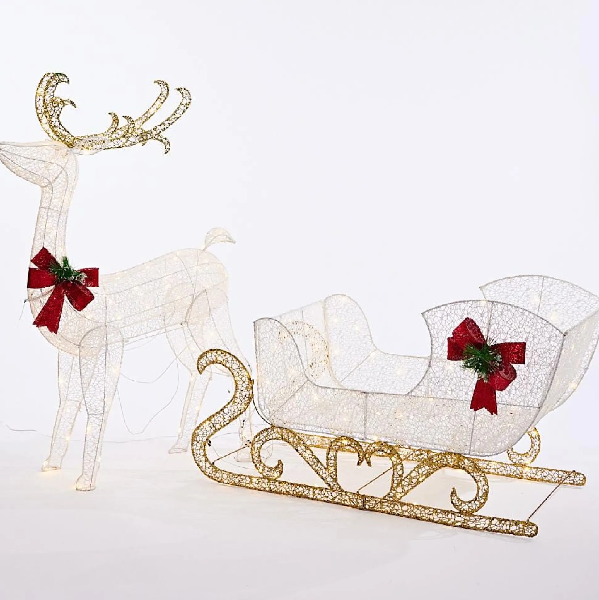 Led Glitter Thread Sleigh With Reindeer